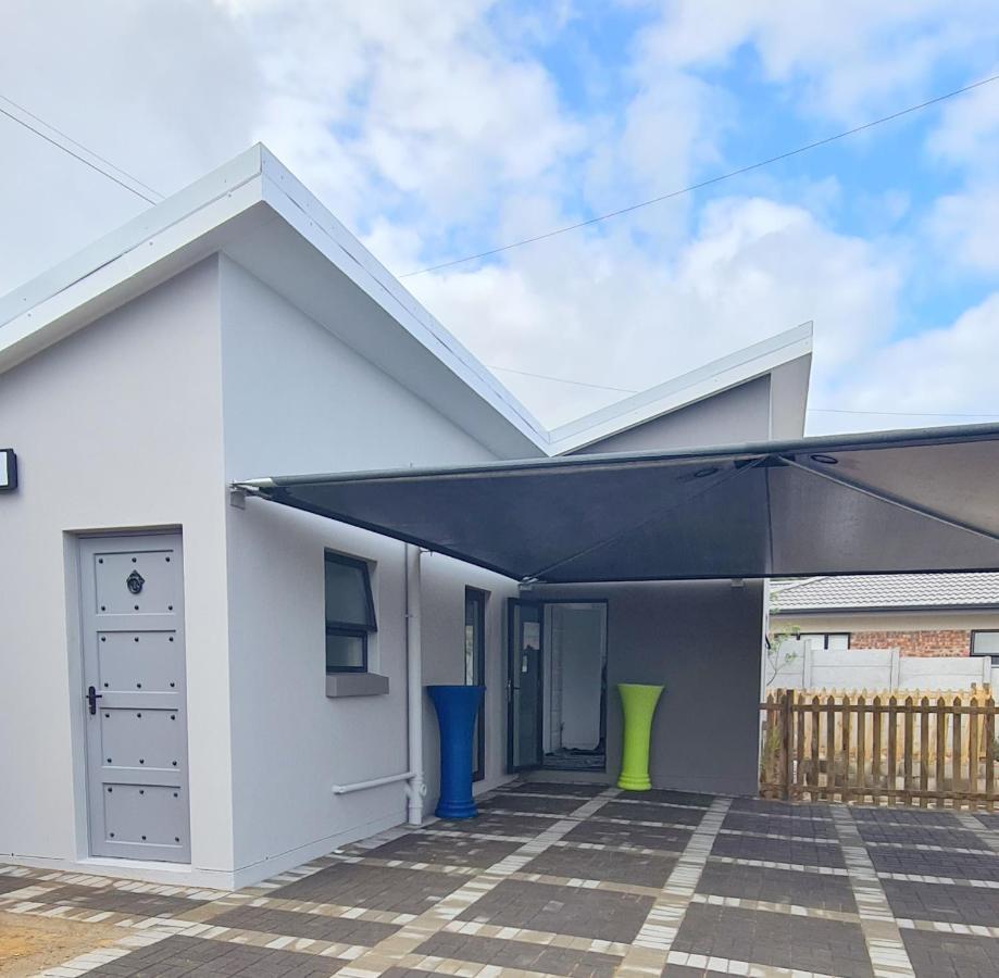 Villa Dubaai Mossel Bay Exterior photo